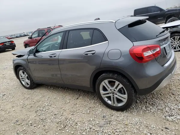 WDCTG4GBXKJ549106 2019 MERCEDES-BENZ GLA-KLASSE - Image 2