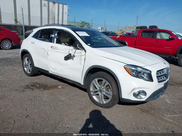 WDCTG4GBXKU003890 2019 MERCEDES-BENZ GLA-KLASSE - Image 1