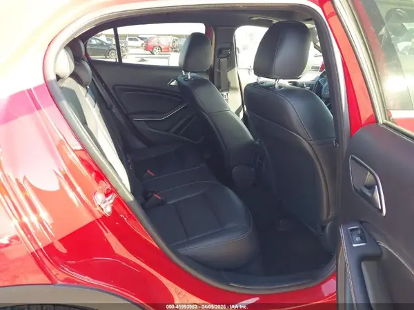 WDCTG4GBXKU008894 2019 MERCEDES-BENZ GLA-KLASSE - Image 8