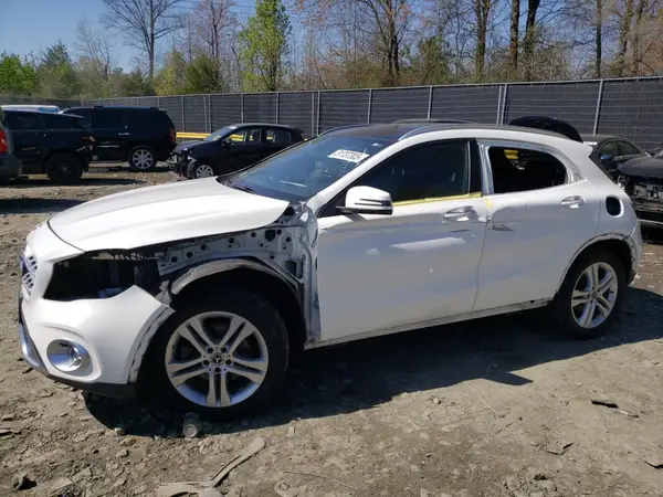 WDCTG4GBXKU013545 2019 MERCEDES-BENZ GLA-KLASSE - Image 1