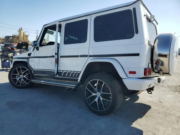 WDCYC7FF7HX263002 2017 MERCEDES-BENZ G-KLASSE - Image 2