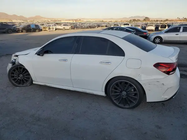 WDD3G4EB0KW022340 2019 MERCEDES-BENZ A-KLASSE - Image 2