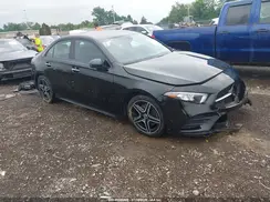 WDD3G4EB0KW023374 2019 MERCEDES-BENZ A-KLASSE