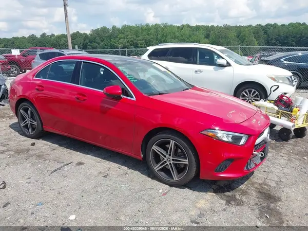 WDD3G4EB0KW026310 2019 MERCEDES-BENZ A-KLASSE - Image 1
