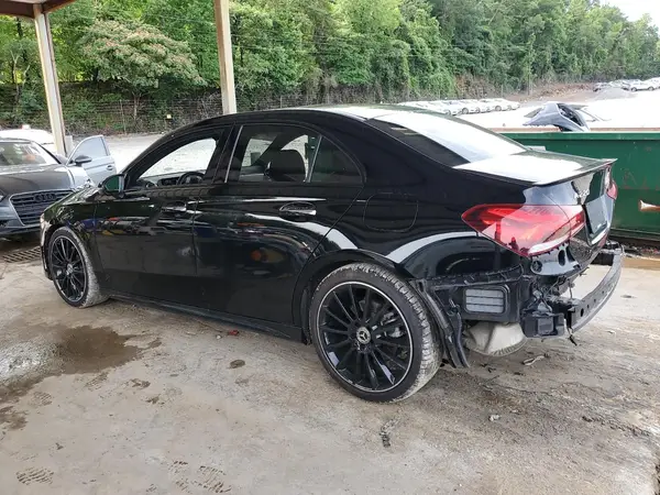 WDD3G4EB0KW027635 2019 MERCEDES-BENZ A-KLASSE - Image 2