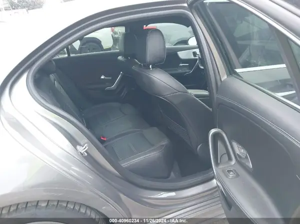 WDD3G4EB1KW004431 2019 MERCEDES-BENZ A-KLASSE - Image 8