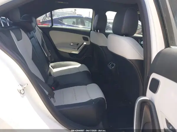 WDD3G4EB1KW019592 2019 MERCEDES-BENZ A-KLASSE - Image 8