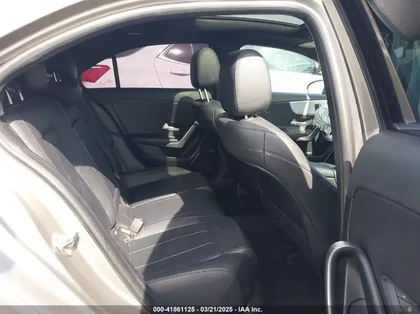 WDD3G4EB1KW025196 2019 MERCEDES-BENZ A-KLASSE - Image 8