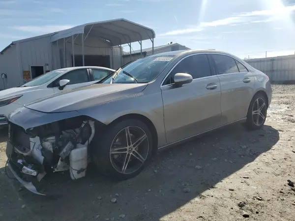 WDD3G4EB1KW033234 2019 MERCEDES-BENZ A-KLASSE - Image 1
