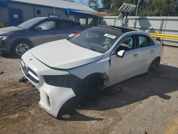 WDD3G4EB2KW016538 2019 MERCEDES-BENZ A-KLASSE - Image 1