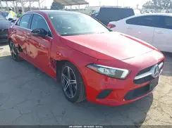 WDD3G4EB2KW022159 2019 MERCEDES-BENZ A-KLASSE