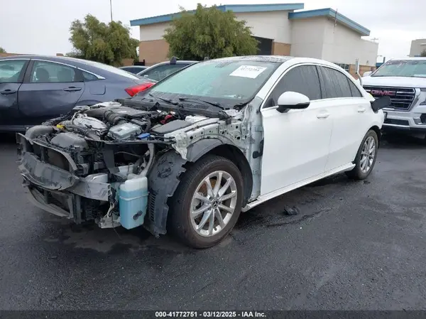 WDD3G4EB2KW022730 2019 MERCEDES-BENZ A-KLASSE - Image 2