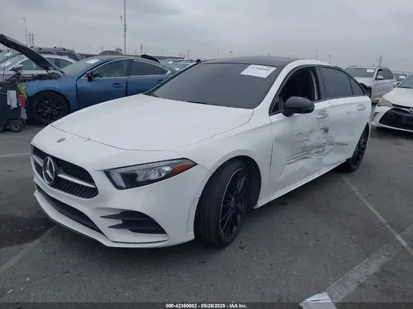 WDD3G4EB3KW005757 2019 MERCEDES-BENZ A-KLASSE - Image 2