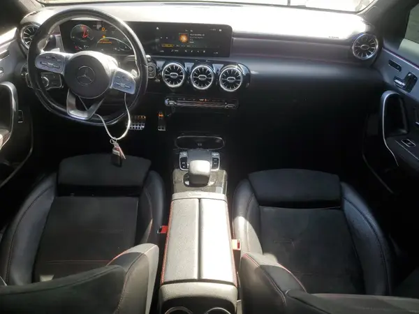 2019 MERCEDES-BENZ A-KLASSE auction photo 8