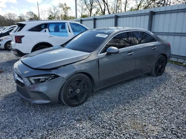 WDD3G4EB3KW017195 2019 MERCEDES-BENZ A-KLASSE - Image 1