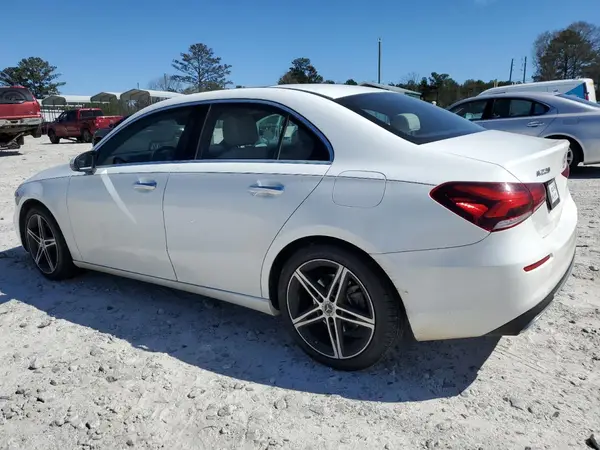 WDD3G4EB4KW012801 2019 MERCEDES-BENZ A-KLASSE - Image 2