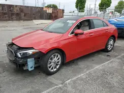 WDD3G4EB4KW013298 2019 MERCEDES-BENZ A-KLASSE