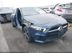 WDD3G4EB4KW020672 2019 MERCEDES-BENZ A-KLASSE
