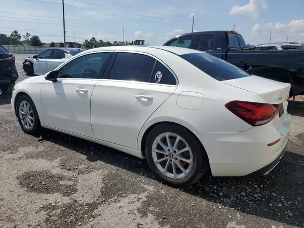 WDD3G4EB4KW021465 2019 MERCEDES-BENZ A-KLASSE - Image 2