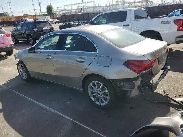 WDD3G4EB4KW023720 2019 MERCEDES-BENZ A-KLASSE - Image 2