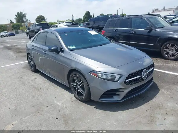 WDD3G4EB5KW001936 2019 MERCEDES-BENZ A-KLASSE - Image 1