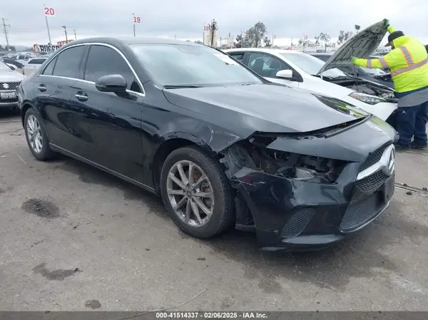 WDD3G4EB5KW002973 2019 MERCEDES-BENZ A-KLASSE - Image 1