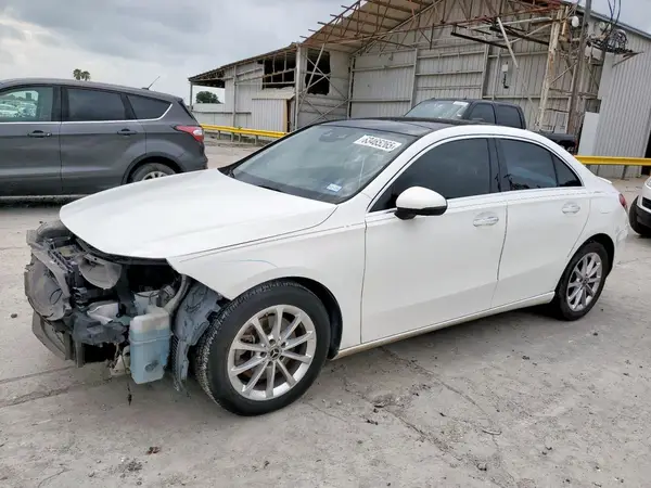 WDD3G4EB5KW006358 2019 MERCEDES-BENZ A-KLASSE - Image 1