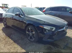 WDD3G4EB5KW017182 2019 MERCEDES-BENZ A-KLASSE