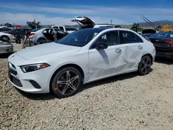 WDD3G4EB5KW024763 2019 MERCEDES-BENZ A-KLASSE