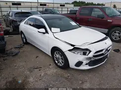 WDD3G4EB6KW007048 2019 MERCEDES-BENZ A-KLASSE