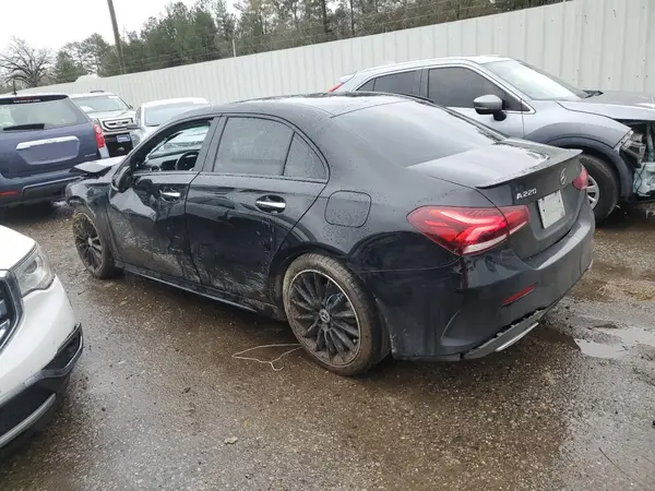 WDD3G4EB6KW020379 2019 MERCEDES-BENZ A-KLASSE - Image 2