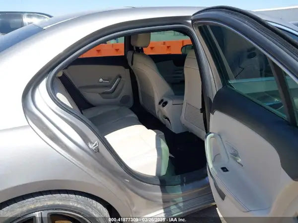 WDD3G4EB7KW002523 2019 MERCEDES-BENZ A-KLASSE - Image 8