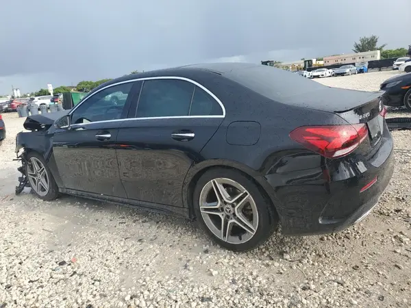 WDD3G4EB7KW024652 2019 MERCEDES-BENZ A-KLASSE - Image 2