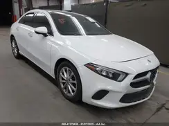 WDD3G4EB7KW026627 2019 MERCEDES-BENZ A-KLASSE