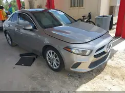 WDD3G4EB7KW026806 2019 MERCEDES-BENZ A-KLASSE