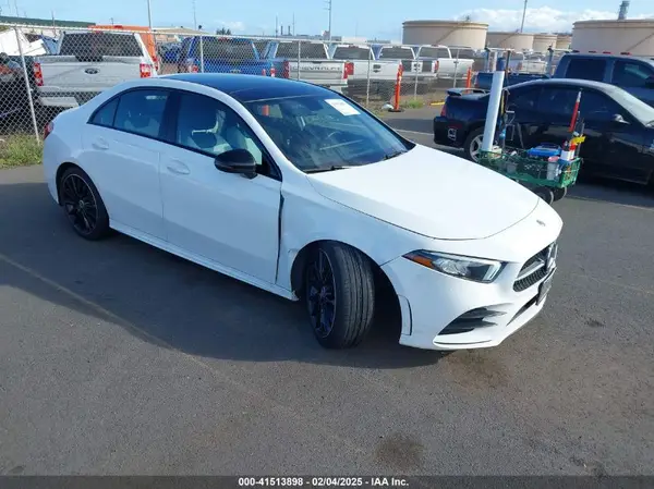 WDD3G4EB8KW007505 2019 MERCEDES-BENZ A-KLASSE - Image 1