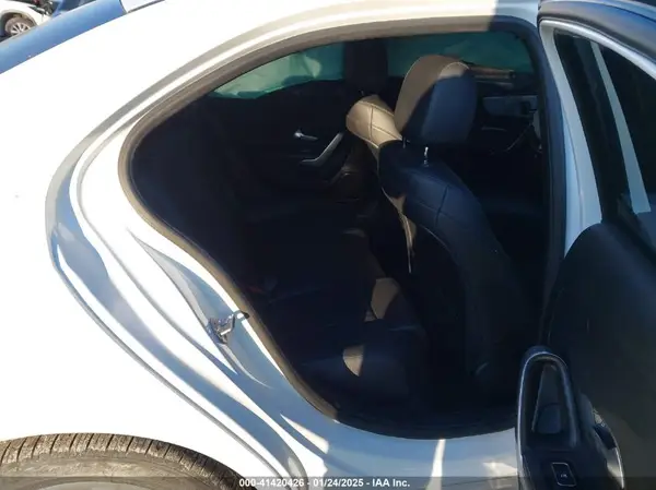 WDD3G4EB8KW022442 2019 MERCEDES-BENZ A-KLASSE - Image 8
