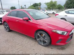 WDD3G4EB8KW025194 2019 MERCEDES-BENZ A-KLASSE