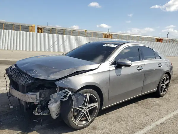 WDD3G4EB9KW025155 2019 MERCEDES-BENZ A-KLASSE - Image 1