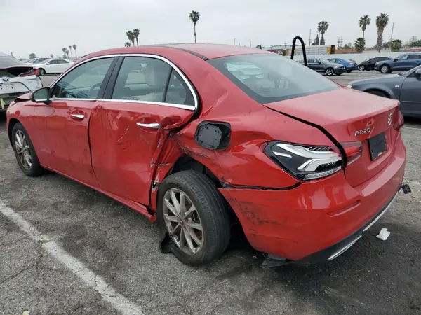 WDD3G4EB9KW025706 2019 MERCEDES-BENZ A-KLASSE - Image 2