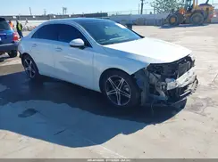 WDD3G4EB9KW035300 2019 MERCEDES-BENZ A-KLASSE