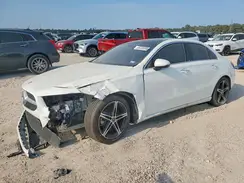 WDD3G4EBXKW000457 2019 MERCEDES-BENZ A-KLASSE
