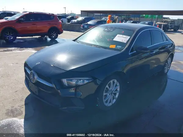 WDD3G4EBXKW002421 2019 MERCEDES-BENZ A-KLASSE - Image 2