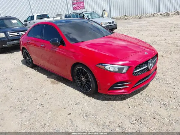 WDD3G4EBXKW019283 2019 MERCEDES-BENZ A-KLASSE