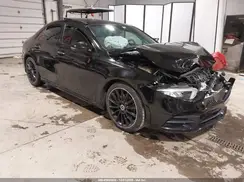 WDD3G4EBXKW026413 2019 MERCEDES-BENZ A-KLASSE