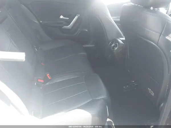 WDD3G4EBXKW031742 2019 MERCEDES-BENZ A-KLASSE - Image 8