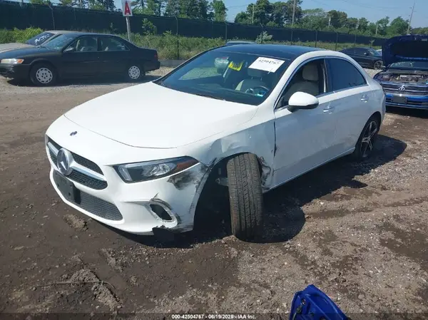 WDD3G4EBXKW035421 2019 MERCEDES-BENZ A-KLASSE - Image 2