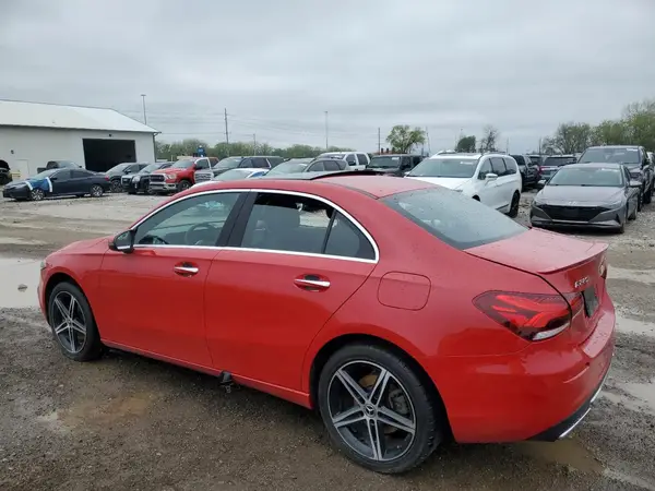 WDD3G4FB0KW021221 2019 MERCEDES-BENZ A-KLASSE - Image 2