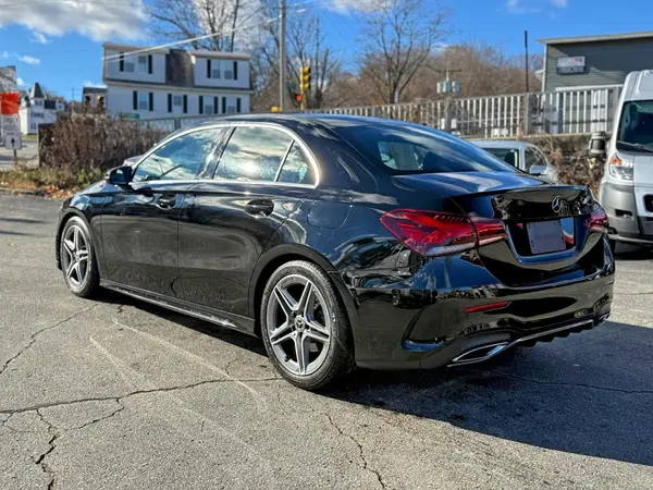 2019 MERCEDES-BENZ A-KLASSE COPART lot 94486815 auction photo 2