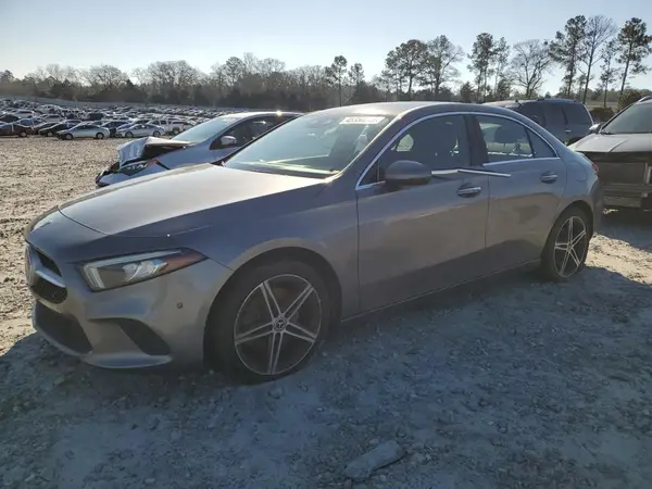 WDD3G4FB0KW024720 2019 MERCEDES-BENZ A-KLASSE - Image 1